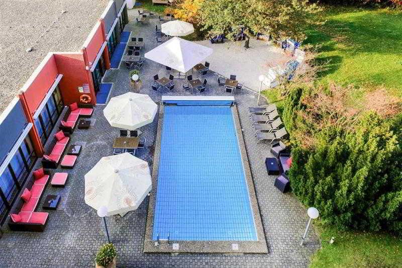 Fuerther Hotel Mercure Nuernberg West Exterior foto
